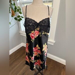 Morgan Taylor‎ Slip Dress Size Large Lace Detail
